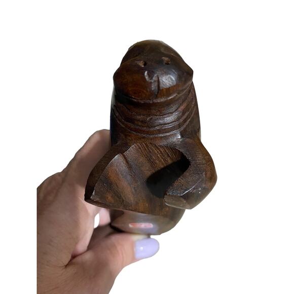 Wooden Walrus Handcarved Brown Stained Made in Mexico - Picture 2 of 11